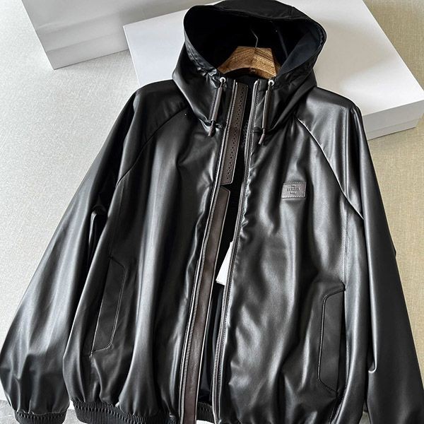 すぐ届 ベルルッティ レザー ジャケット 長袖 ロゴ フード beu07023